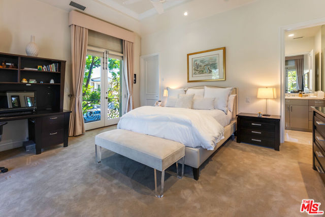 Drew Fenton | 11729 Wetherby Lane Los Angeles CA | MLS: 6991140