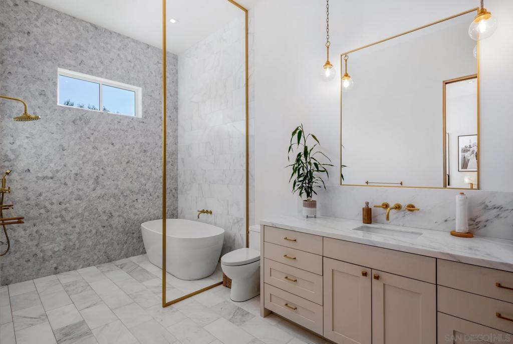 MLS #260007132SD image #38