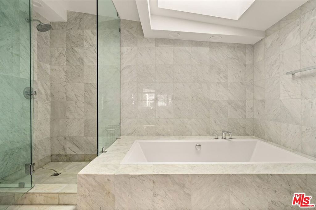 MLS #26672873 image #19