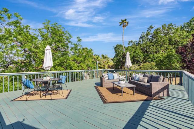 3449 Suncrest Avenue, San Jose CA: https://media.crmls.org/mediaz/8f337c4f-9785-4b78-80ea-289ddb78392b.jpg