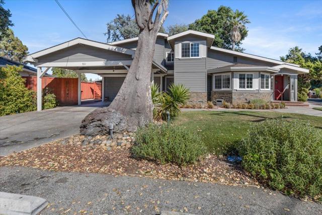 510 Sunnymount Avenue, Sunnyvale CA: https://media.crmls.org/mediaz/8f33d517-fecb-4426-8b77-171df3de654f.jpg