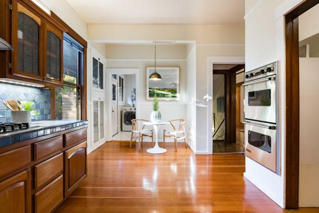 789 University Avenue, Palo Alto CA: https://media.crmls.org/mediaz/8f3578a7-bcd8-4f12-af39-6ec7b29aa417.jpg