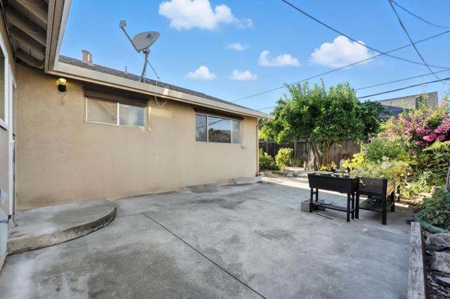 271 Bieber Drive, San Jose CA: https://media.crmls.org/mediaz/8f35ff43-7e6d-4731-aef1-67b5d70e9302.jpg