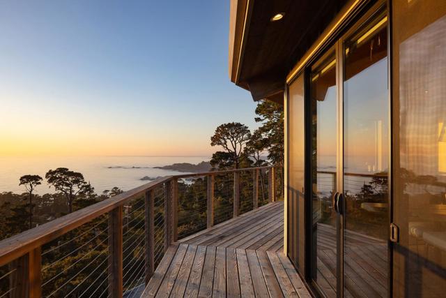 209 Crest Road, Carmel CA: https://media.crmls.org/mediaz/8f362dd2-6adc-4cc4-a2c5-f1823e9b933a.jpg