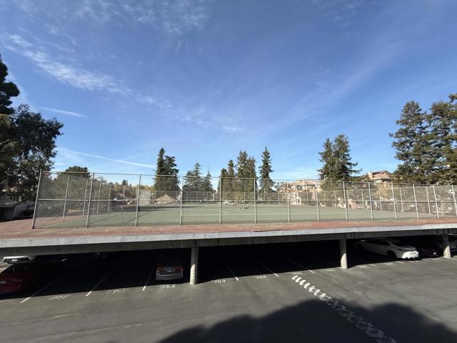 3909 Stevenson Boulevard, Fremont CA: https://media.crmls.org/mediaz/8f363209-41bc-49ec-8231-fda132c026e1.jpg