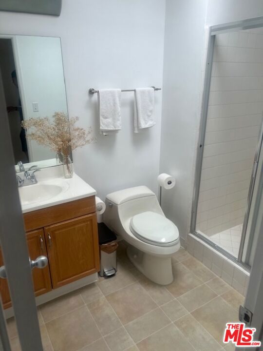 1921 Pelham Avenue, Los Angeles CA: https://media.crmls.org/mediaz/8f36e3be-e2da-4ee6-8806-4058df32c8ef.jpg