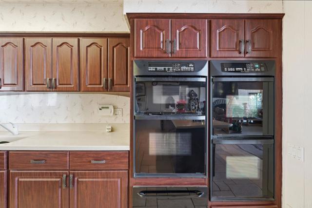 Detail Gallery Image 18 of 48 For 9902 Heavenly Way, La Mesa,  CA 91941 - 3 Beds | 3/1 Baths