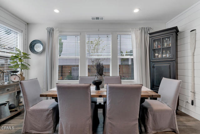 Detail Gallery Image 6 of 75 For 2672 Cedar St, Ventura,  CA 93001 - 4 Beds | 3 Baths