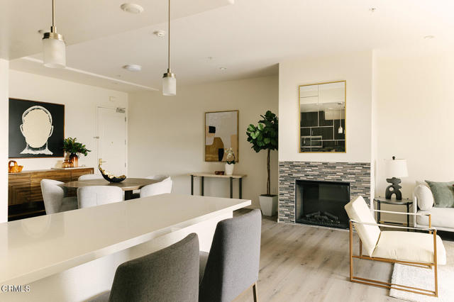 Detail Gallery Image 34 of 73 For 124 W Colorado St #302,  Glendale,  CA 91204 - 2 Beds | 2 Baths