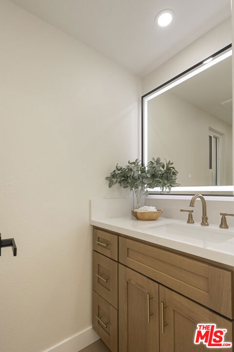 1747 Wollacott Street, Redondo Beach, California 90278, 3 Bedrooms Bedrooms, 0 ,3 BathroomsBathrooms,Residential,For Sale,Wollacott,0,26855783