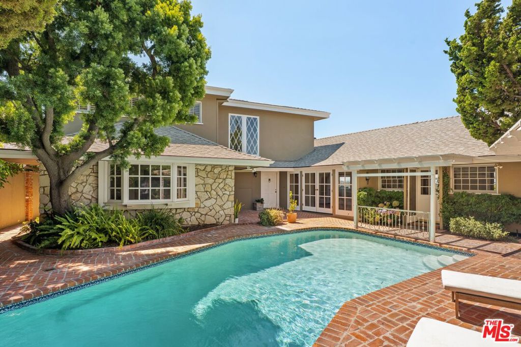 2317 Kimridge Road — Ranch