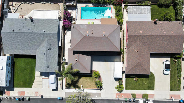 3064 Galena Avenue, Simi Valley CA: https://media.crmls.org/mediaz/8f3b0438-ef73-41d0-bee8-60a101b05c40.jpg
