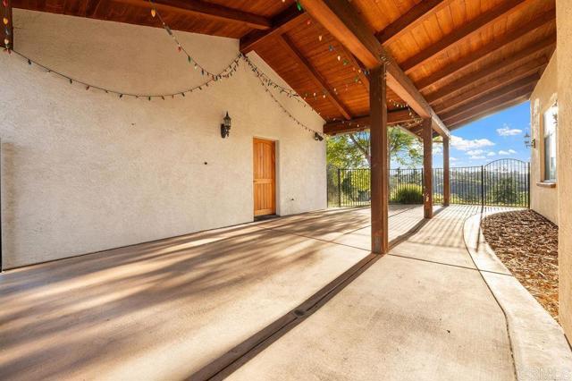 Detail Gallery Image 43 of 48 For 2155 Mil Sorpresas Dr, Fallbrook,  CA 92028 - 3 Beds | 3/1 Baths