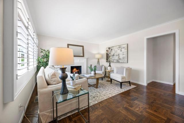 313 Del Rosa Way, San Mateo CA: https://media.crmls.org/mediaz/8f3c4721-90f5-40e6-8a16-3e6119424349.jpg