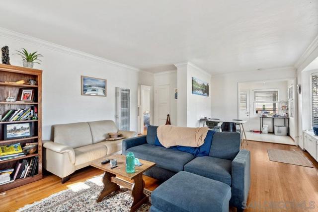 1260 LAW, San Diego CA: https://media.crmls.org/mediaz/8f3e1a2f-83ca-4943-ba79-9727d6f5acd0.jpg