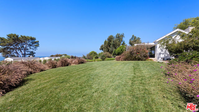 30060 Harvester Road, Malibu, California 90265, 2 Bedrooms Bedrooms, ,2 BathroomsBathrooms,Single Family Residence,For Sale,Harvester,24433003