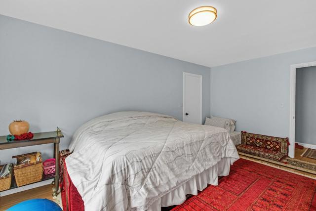 419 Harvey Way, Pacifica CA: https://media.crmls.org/mediaz/8f400484-7981-43ef-8f04-43f9dc7f2fe1.jpg