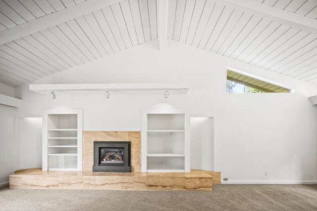 10 Wyndemere Vale, Monterey CA: https://media.crmls.org/mediaz/8f405753-3dc7-4876-a031-a3e14b3f8d9e.jpg