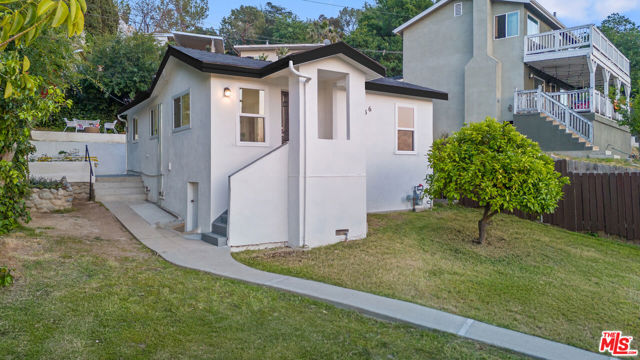 property-img