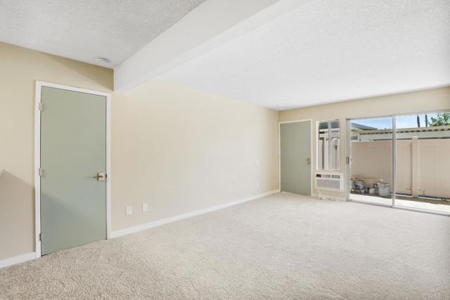 7760 Margerum Avenue, San Diego CA: https://media.crmls.org/mediaz/8f42ef9e-6969-4814-a468-6f12e9088da6.jpg
