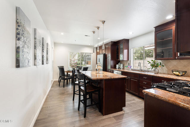 Image 3 of 41 For 12084 London Grove Court