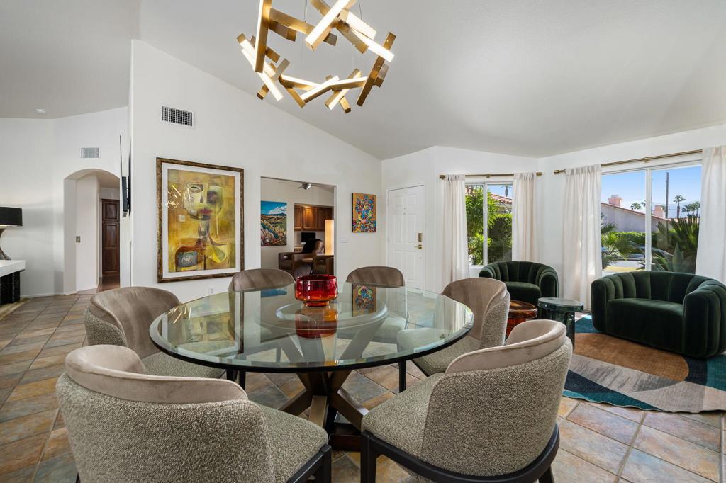 MLS #219136746DA image #3