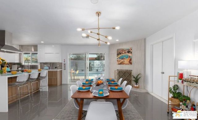 2241 E Finley Road, Palm Springs CA: https://media.crmls.org/mediaz/8f441efc-6958-4a52-be74-f00efad13245.jpg