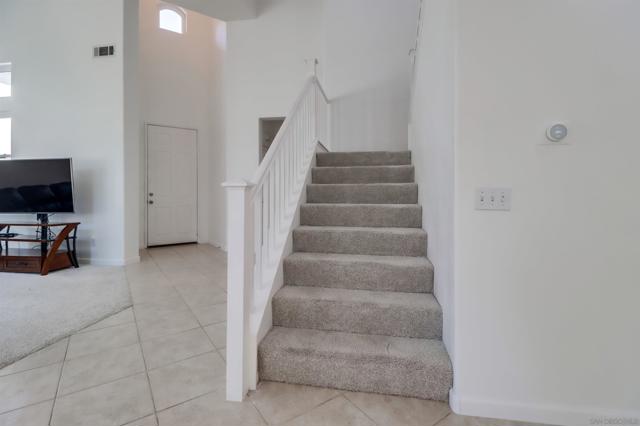 32411 Cassino Court, Temecula CA: https://media.crmls.org/mediaz/8f443c53-d92a-4241-813e-cfd80555dd1b.jpg
