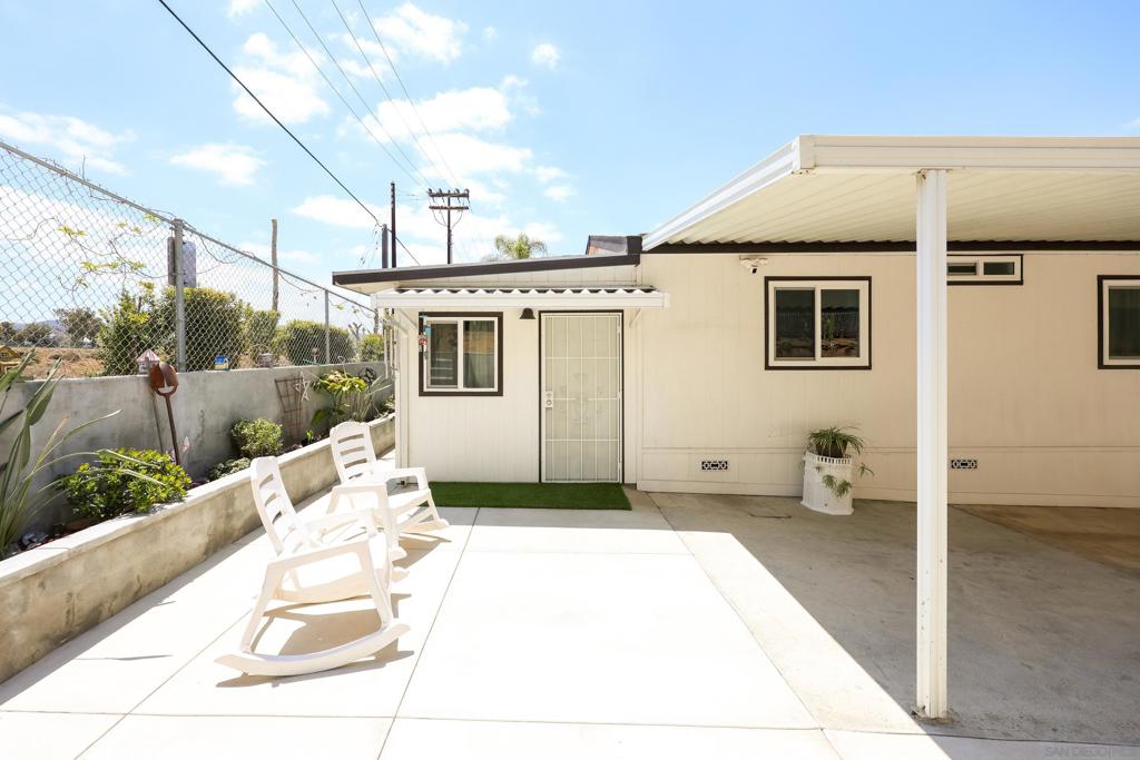 500 Rancheros Dr - photo 11