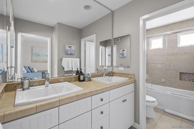 735 Jersey Court, San Diego CA: https://media.crmls.org/mediaz/8f46708a-23fe-42ca-9a2e-563bf5dd6912.jpg