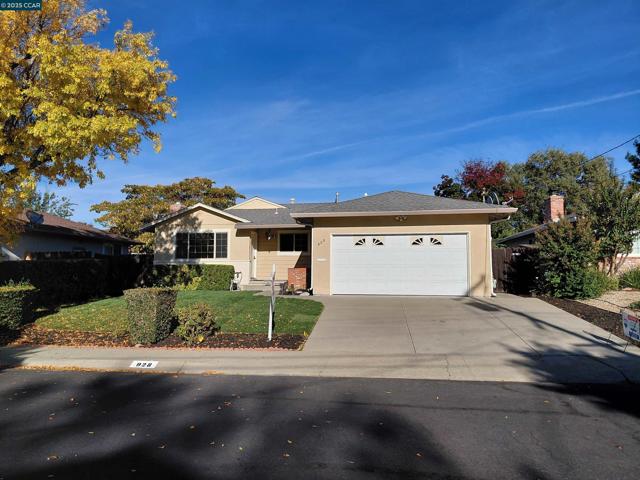 928 Sassel Ave, Concord CA: https://media.crmls.org/mediaz/8f469a20-579a-4392-b4ae-4764fad42c28.jpg