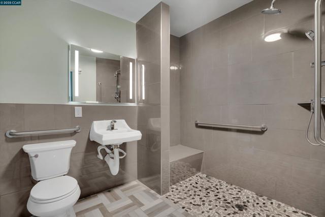 640 State Highway 12, Rio Vista CA: https://media.crmls.org/mediaz/8f471cbe-4bdd-4f05-8eaa-a3880fb516cf.jpg