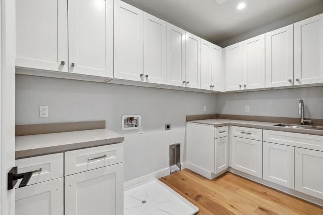 Image 34 of 46 For 15330 Chelsea Drive