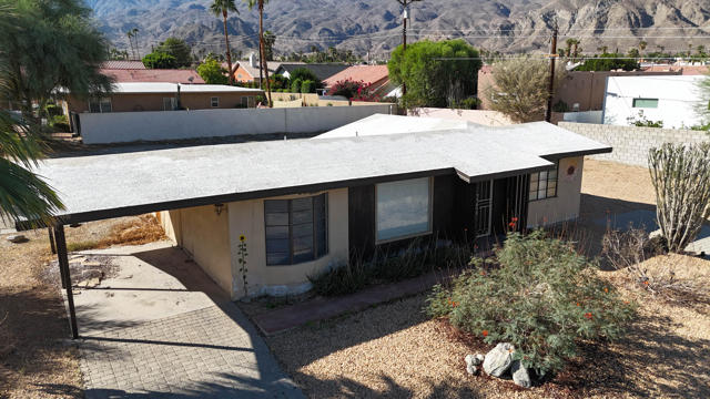 77643 Temecula, La Quinta CA: https://media.crmls.org/mediaz/8f4794fb-68ef-41fe-a22e-909cb75b1510.jpg