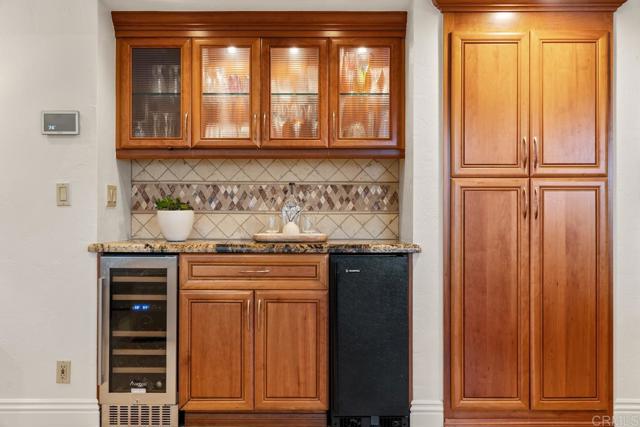 Detail Gallery Image 18 of 45 For 401 Santa Dominga, Solana Beach,  CA 92075 - 5 Beds | 3 Baths