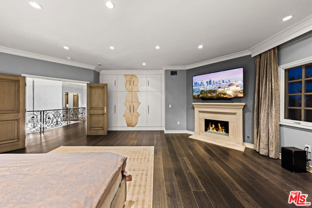 Drew Fenton | 3170 KINGS Court Los Angeles CA | MLS: 7365327 Drew Fenton | 3170 KINGS Court Los Angeles CA | MLS: 7365327