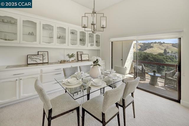 3288 Terra Granada Dr, Walnut Creek CA: https://media.crmls.org/mediaz/8f49151d-3a34-4d7e-adca-f875a7437aee.jpg
