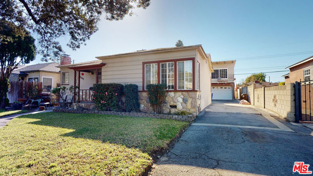 1321 North Screenland Drive photo 3