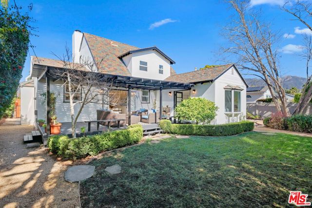 2965 Calle Noguera, Santa Barbara CA: https://media.crmls.org/mediaz/8f49752d-f43c-4998-af13-64cfb08c90d3.jpg