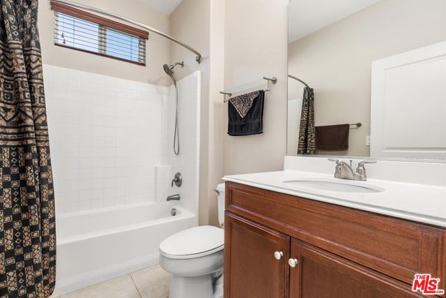 1514 Green Creek Trail, Beaumont CA: https://media.crmls.org/mediaz/8f4a89da-ba12-4c35-9788-0bfd321d86cb.jpg