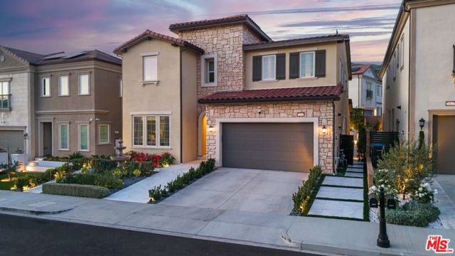 20643 W Wood Rose Court, Porter Ranch CA: https://media.crmls.org/mediaz/8f4b3c1a-d565-432d-a99b-bd6a88306104.jpg