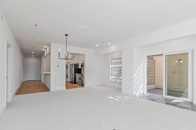 97 E Saint James Street, San Jose CA: https://media.crmls.org/mediaz/8f4ecc46-c38a-4f05-9629-c50264454447.jpg
