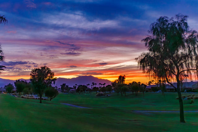 80818 Avenida San Ignacio, Indio CA: https://media.crmls.org/mediaz/8f4fa6ce-c226-4ab7-b63c-9cc4ae43e938.jpg