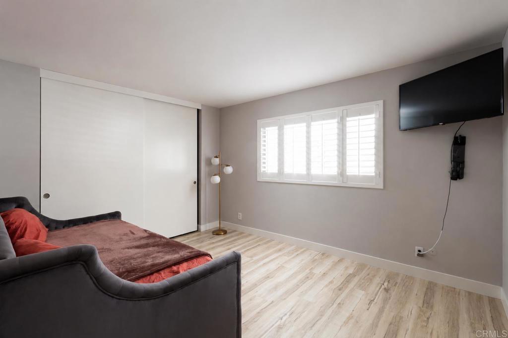 5747 Bounty Street - photo 11