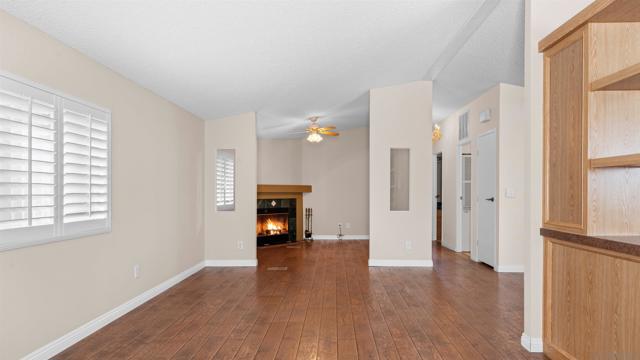 6460 Convoy Court, San Diego CA: https://media.crmls.org/mediaz/8f50f3c6-9740-4b24-854d-e1fdb05d2983.jpg