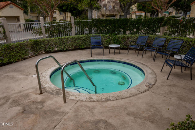 Detail Gallery Image 26 of 29 For 1356 El Lazo Ct, Camarillo,  CA 93012 - 2 Beds | 2 Baths