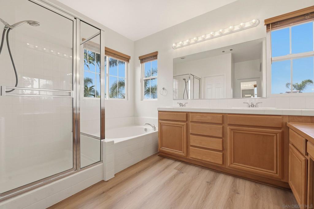 1499 Enchante Way - photo 17