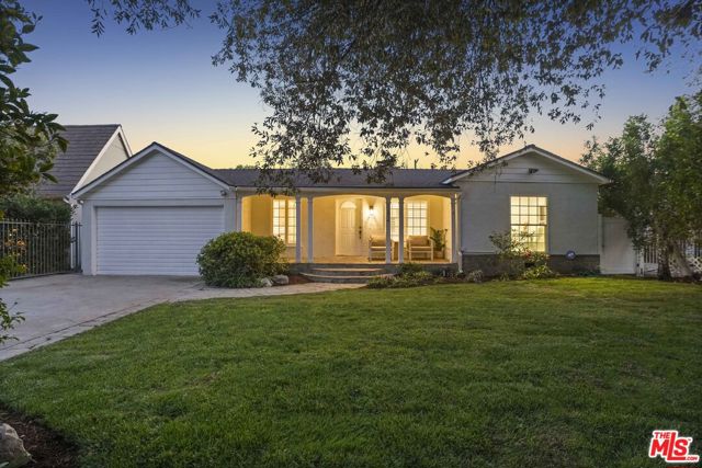 11814 Hesby Street photo 1
