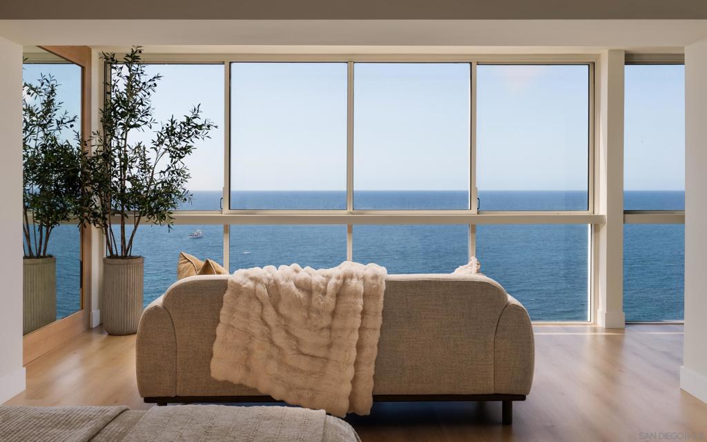 939 Coast - photo 15