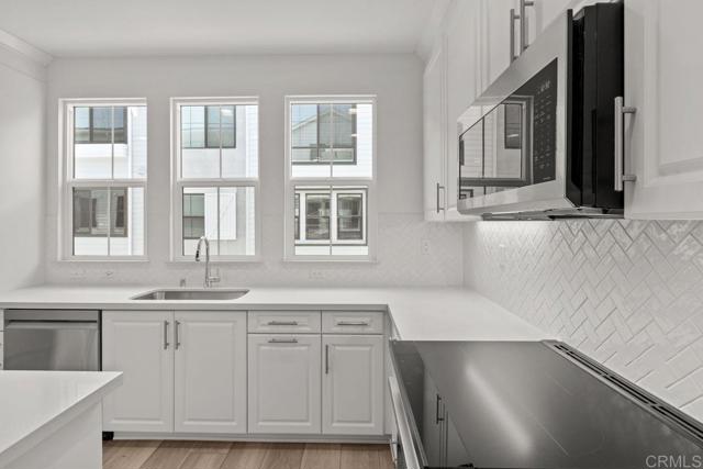 Front Image Thumbnail for CRNDP2508585